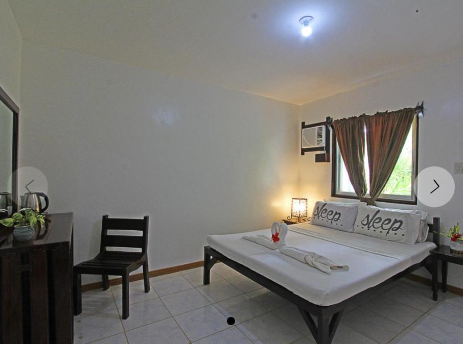 Ocean 101 Beach Resort General Luna  Δωμάτιο φωτογραφία